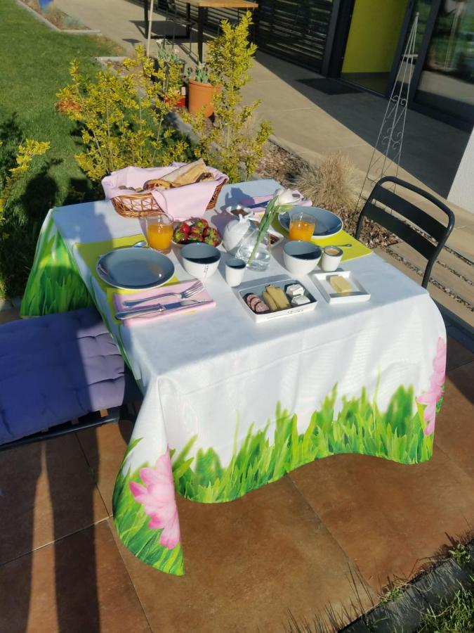 Bed and Breakfast Le Jardin Des Pies Manspach Exterior foto